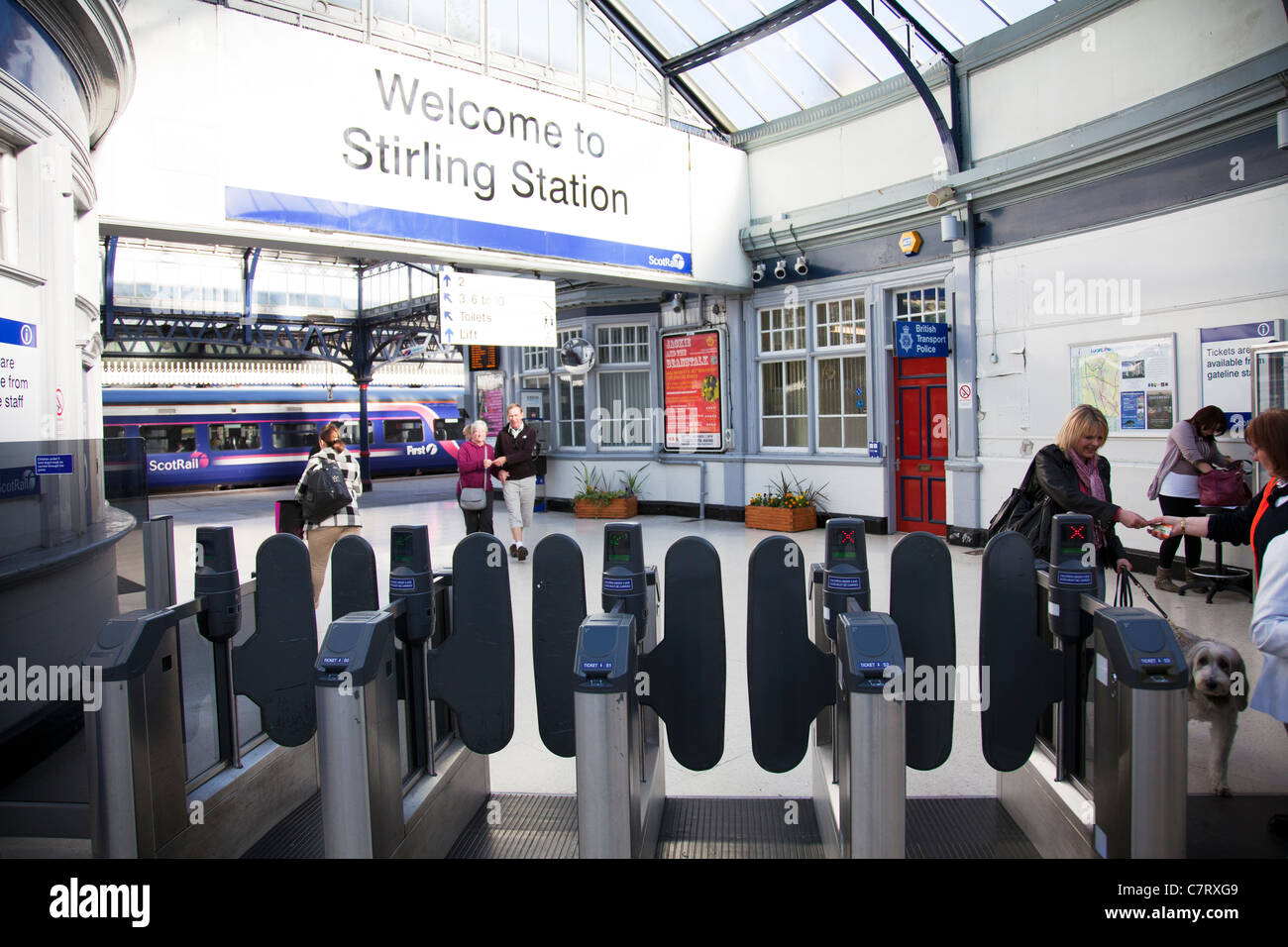 Willkommen Sie bei Stirling Bahnhof in Schottland Bahnverbindung, Ausgang und Eingang zum trainieren Stockfoto