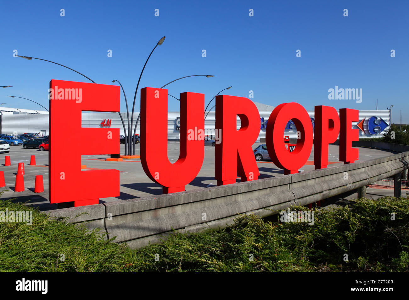 Europa-Schild am Einkaufszentrum zitieren Europa Calais Frankreich Stockfoto