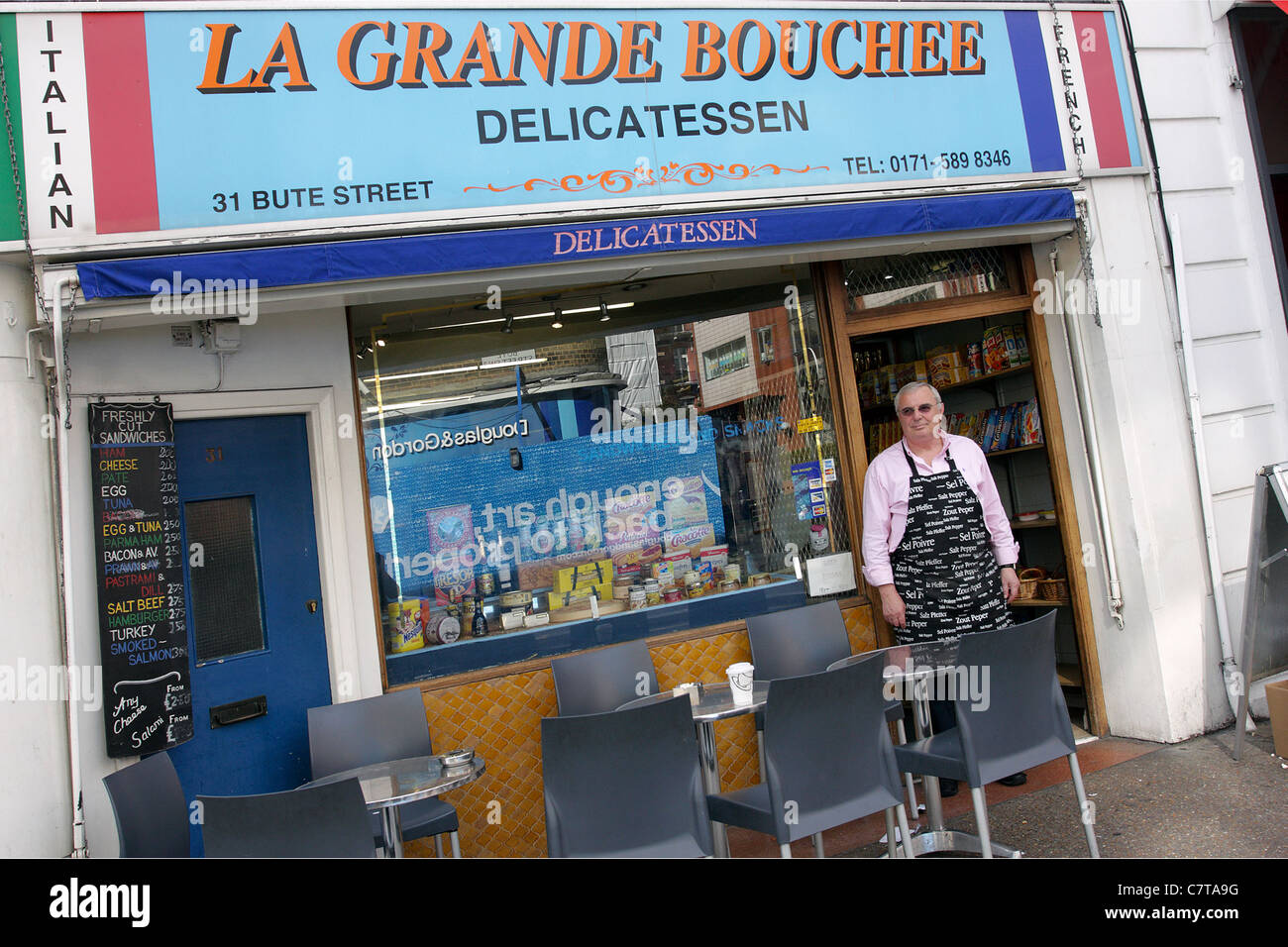 La Grande Bouchee, befindet sich im französischen Viertel von London befindet sich in South Kensington in der Nähe Lycee Francais Schule. Stockfoto