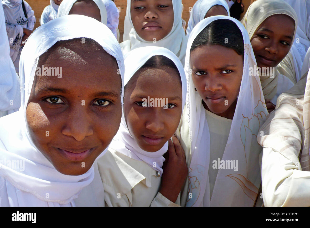 Afrika, Sudan, Nubia, junge islamische Frauen Stockfoto