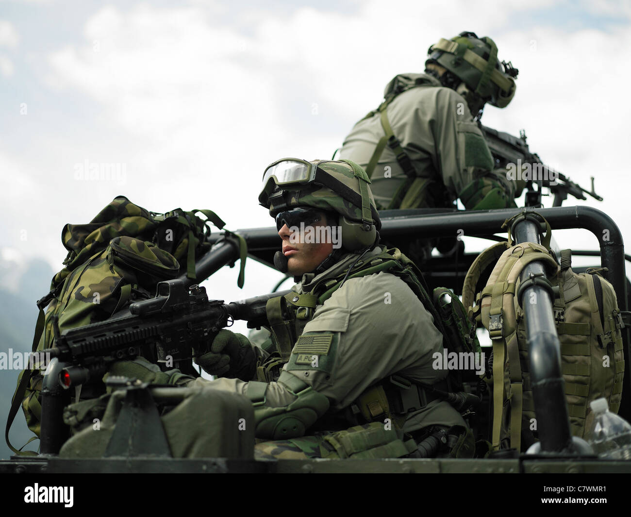 US-Spezialeinheiten auf Patrouille im Sonderbetrieb Fahrzeug. Stockfoto