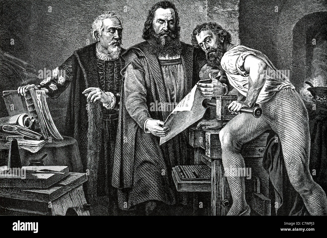 Gutenberg (links) steht mit Geschäftspartner, Johann Fust, und sein Assistent, Peter Schoeffer, Blick auf die ersten "Beweis." Stockfoto