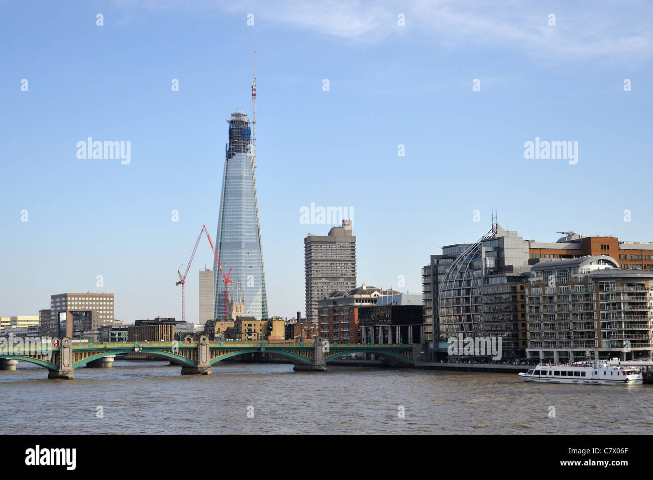 Der Shard London Bridge Tower auch bekannt als der Shard of Glass Stockfoto