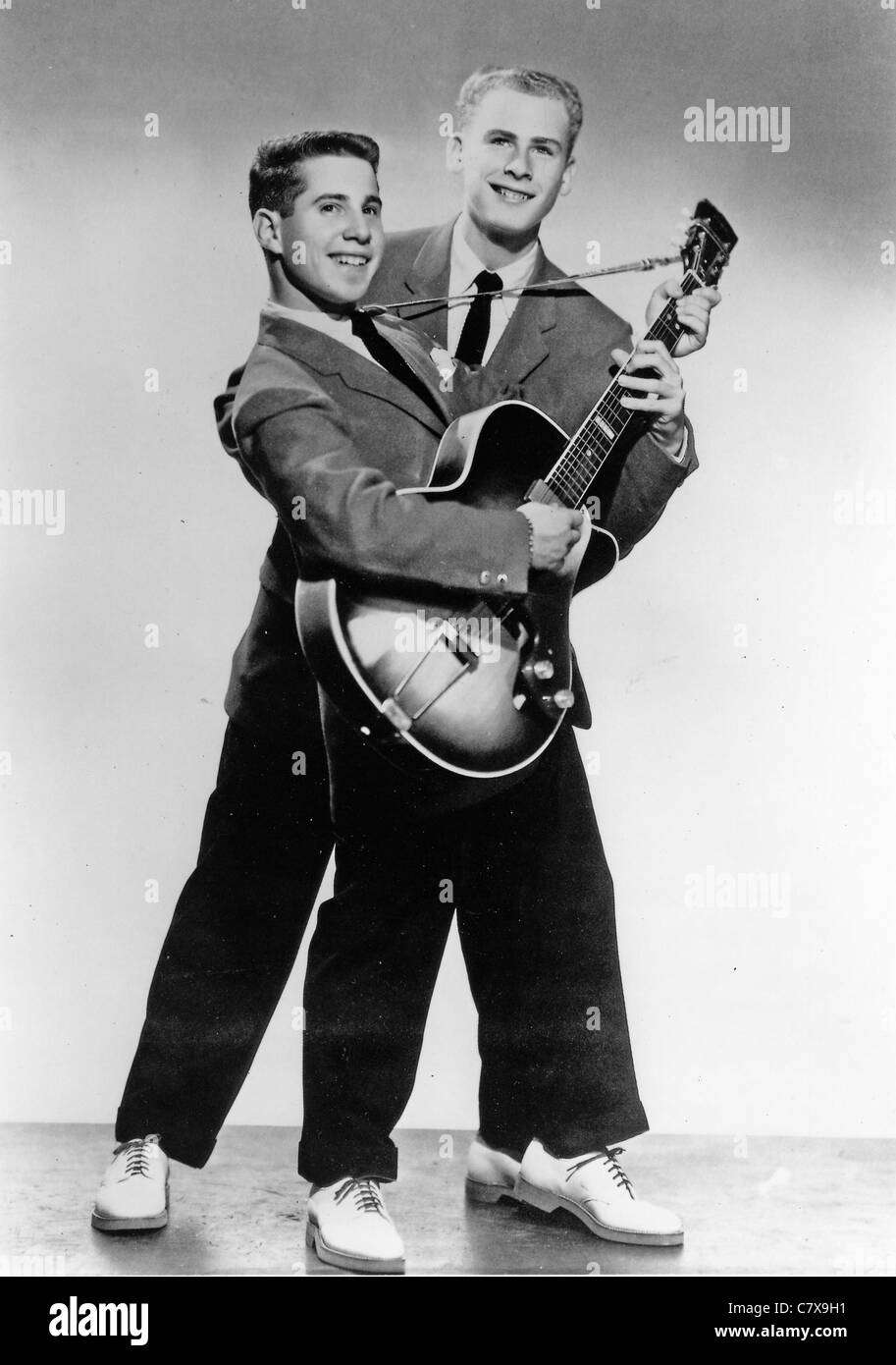 SIMON und GARFUNKEL Promo-Foto der US-Musik-Duo als Tom & Jerry 1957 Stockfoto