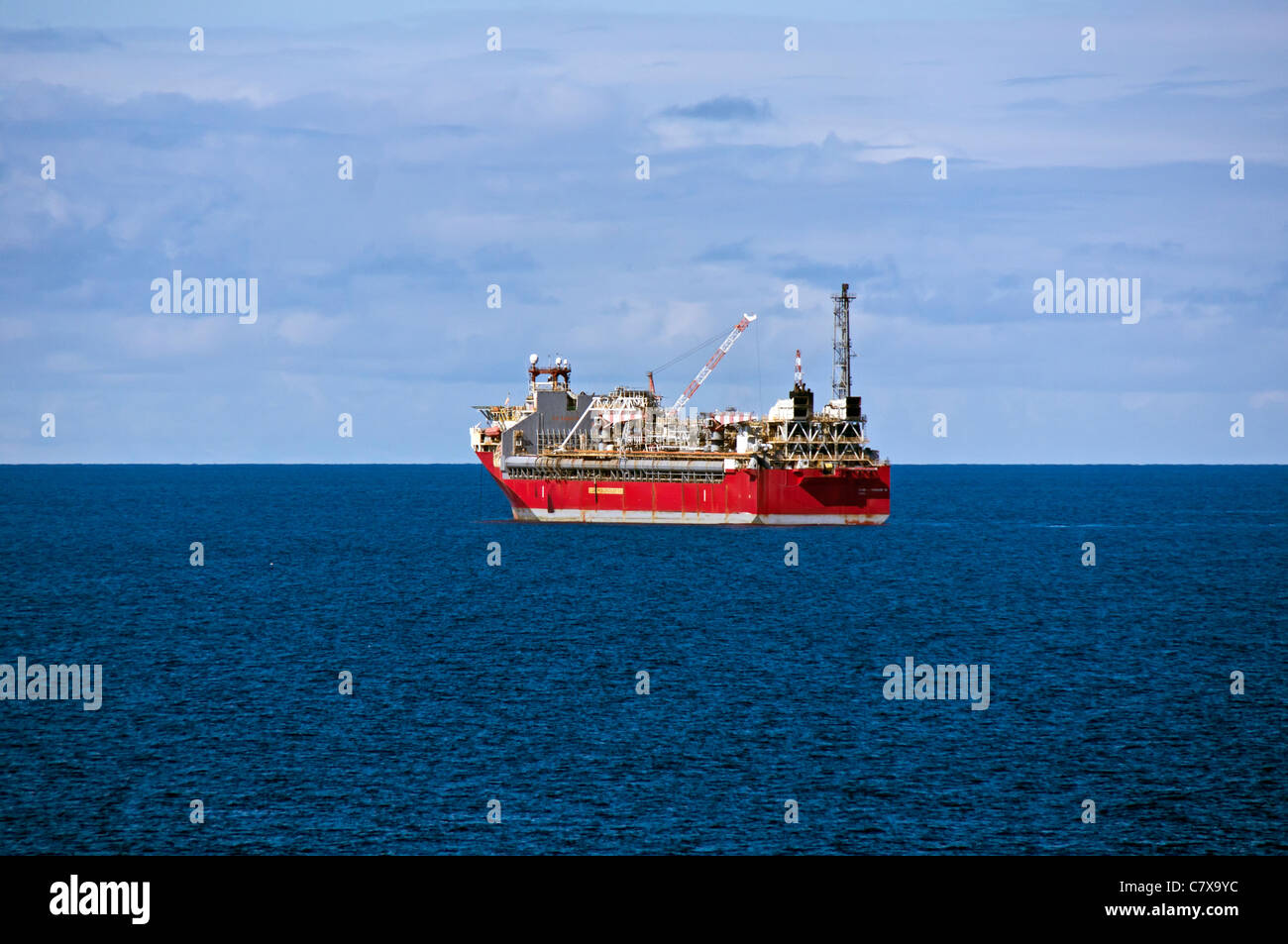 Maersk Oil UK Ltd besessen Global Producer 3 Schiff verankert in der britischen Sektion von der Nordsee Stockfoto