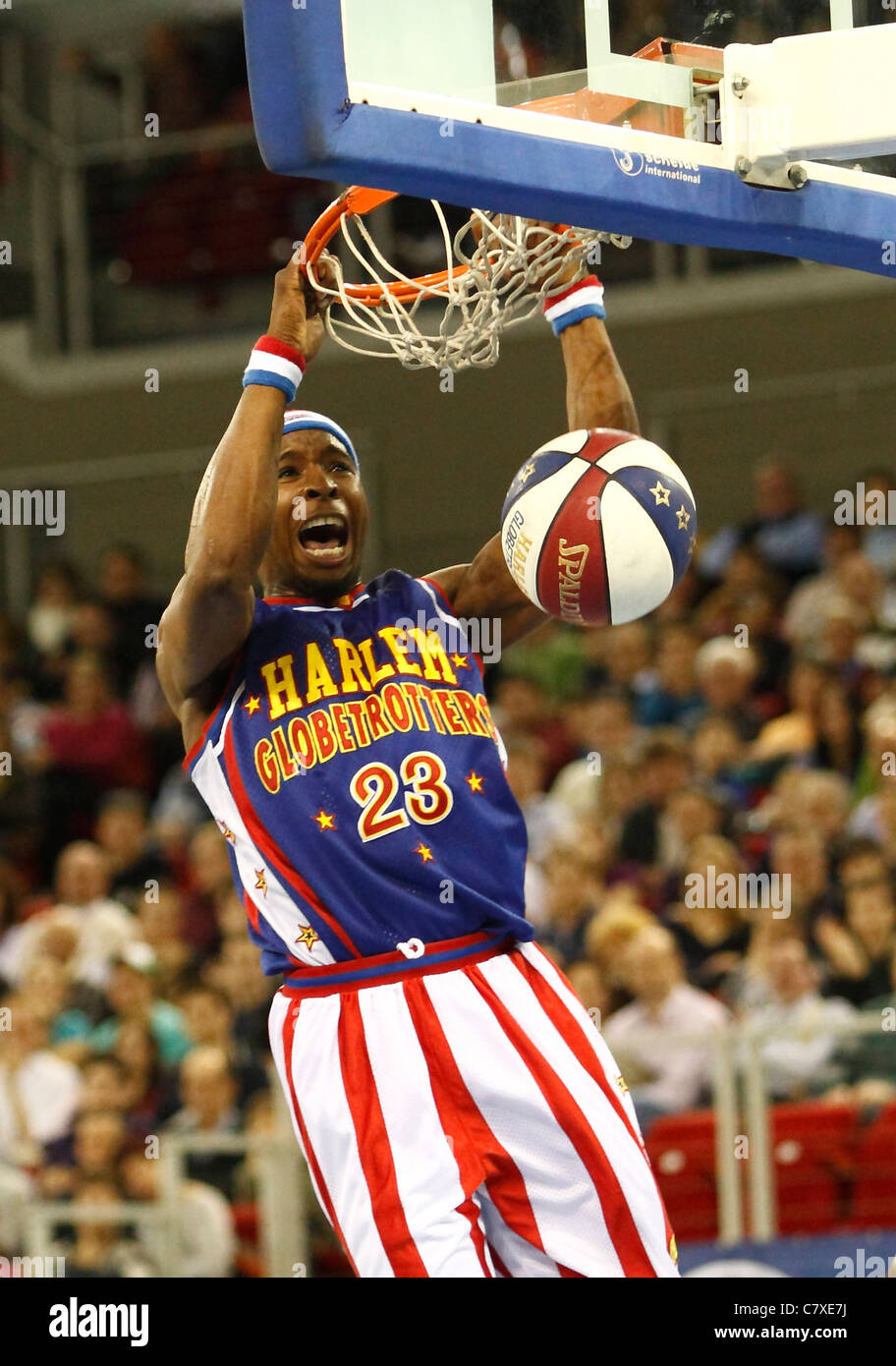 Basketball-Show der Harlem Globetrotters in Budapest, Ungarn Stockfoto
