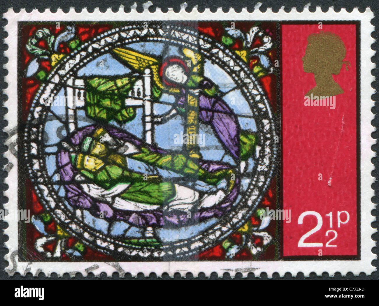 Vereinigtes Königreich-1971: Eine Briefmarke gedruckt in England, Weihnachten (von Stained Glass Windows Canterbury Kathedrale): Traum der Könige Stockfoto