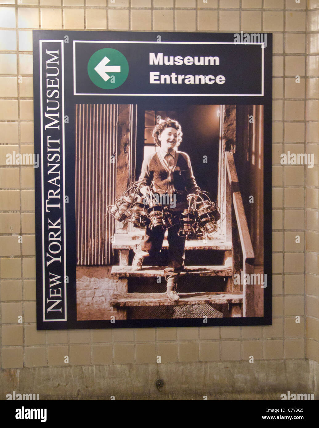 New York Transit Museum Eingangsschild Brooklyn Stockfoto