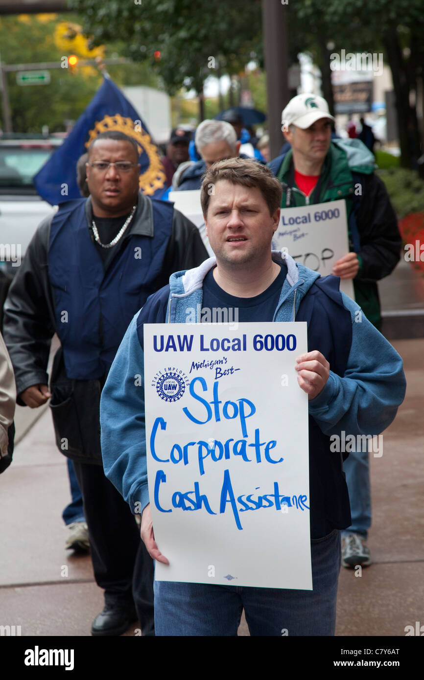 Angestellte des öffentlichen Dienstes protestieren Michigans Sozialabbau Stockfoto