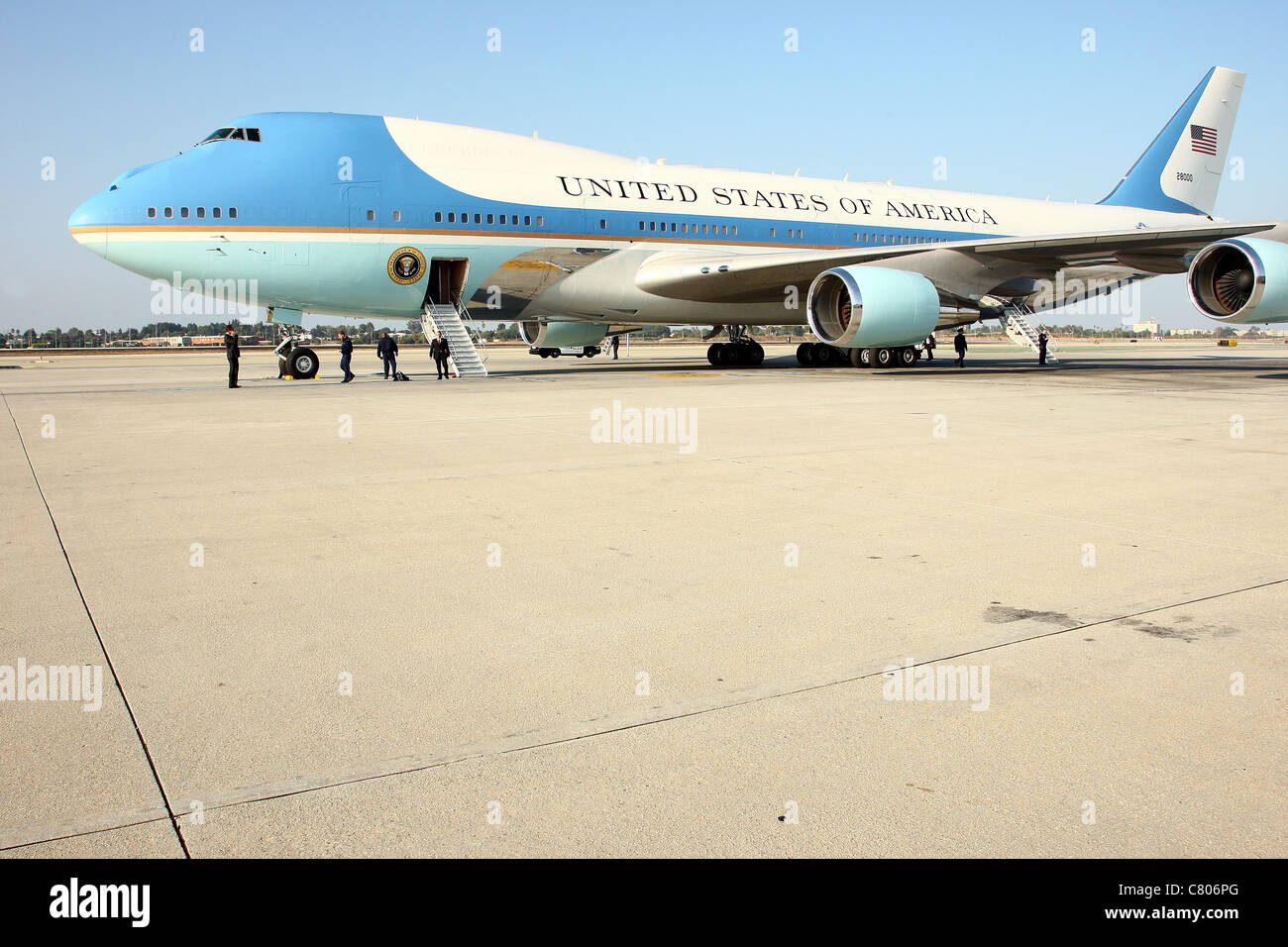 Luftwaffe ein US-Präsident BARACK OBAMA Ländereien am LAX LOS ANGELES Kalifornien USA 26. September 2011 Stockfoto