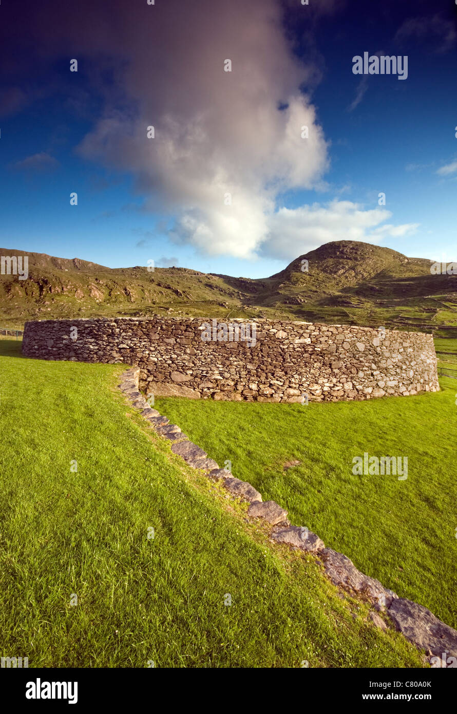 Ein Stein ring Fort in der Nähe von Waterville am Ring of Kerry in County Kerry, Irland Stockfoto