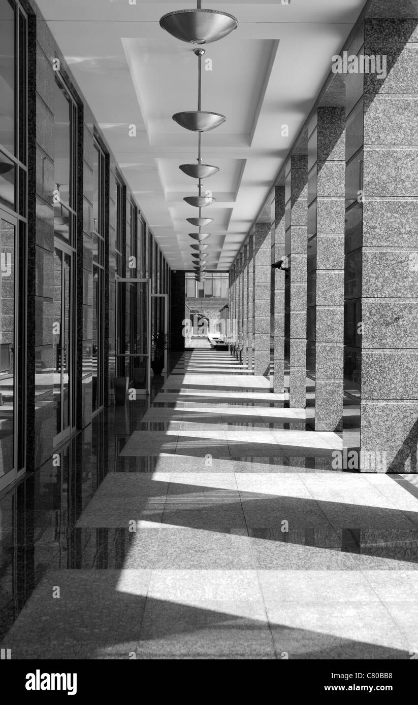 Portikus im Luxushotel in Dubai Stockfoto
