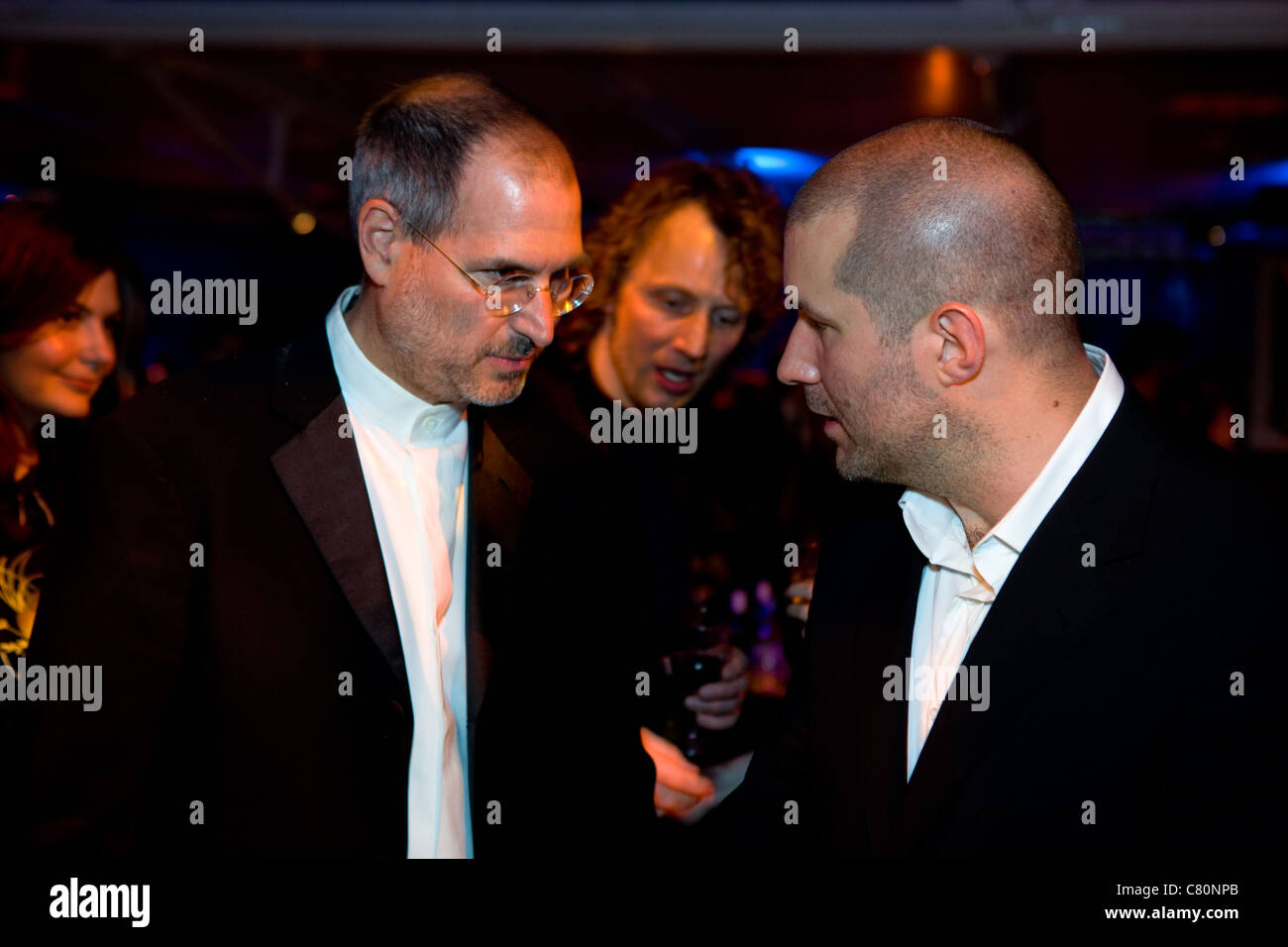 Steve Jobs und Jonathan Ive am 2005 D&AD Awards Stockfoto