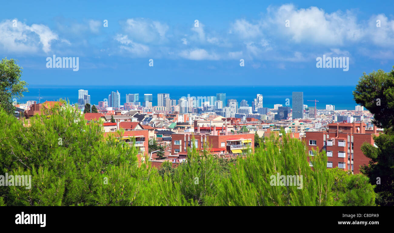 Die Innenstadt von Panorama von Barcelona, Spanien. Blick vom Park Güell Stockfoto