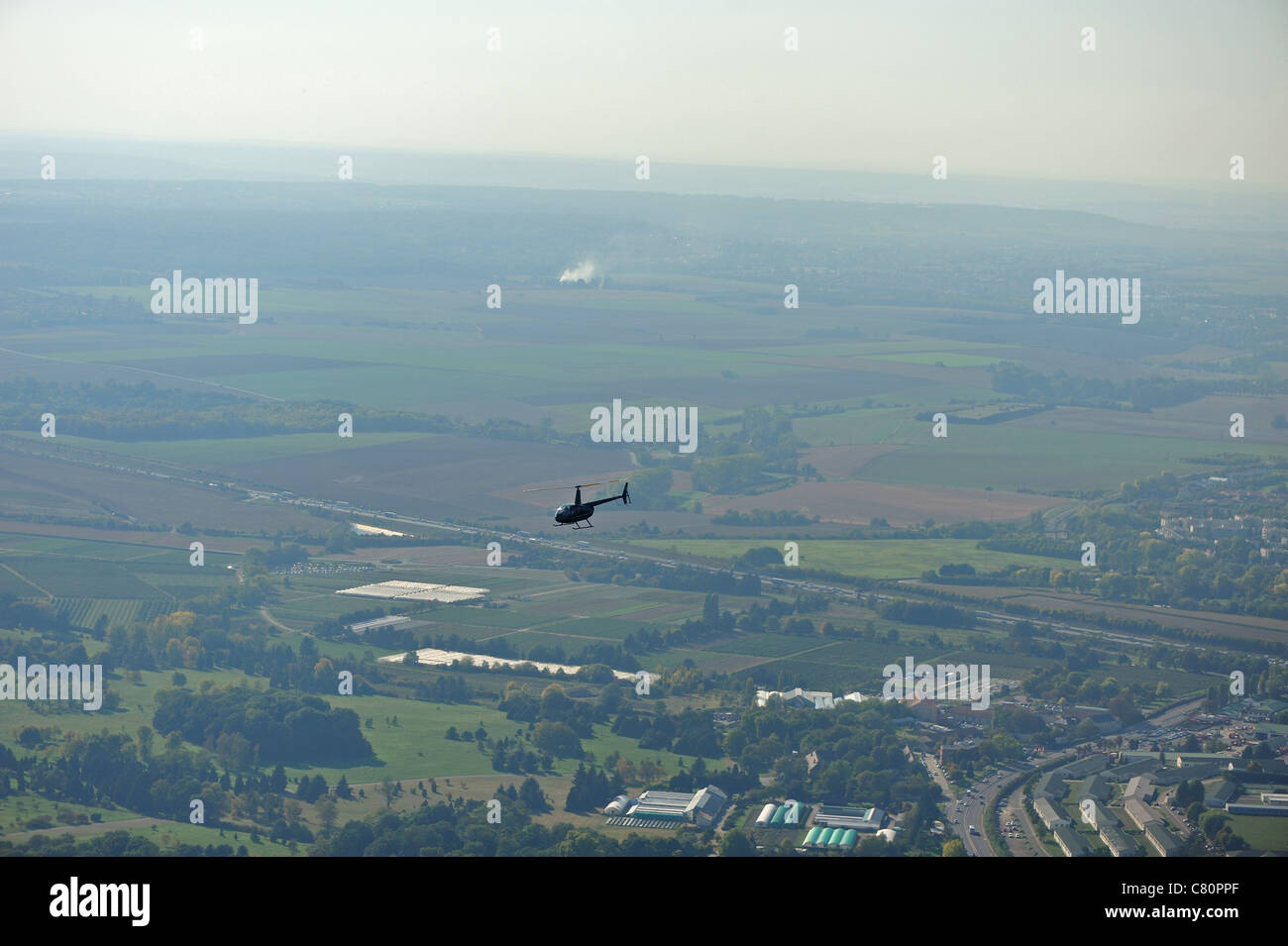 Paris Vororten, Antenne Beschriftung anzeigen aus einem Helikopter-Rundflug Stockfoto