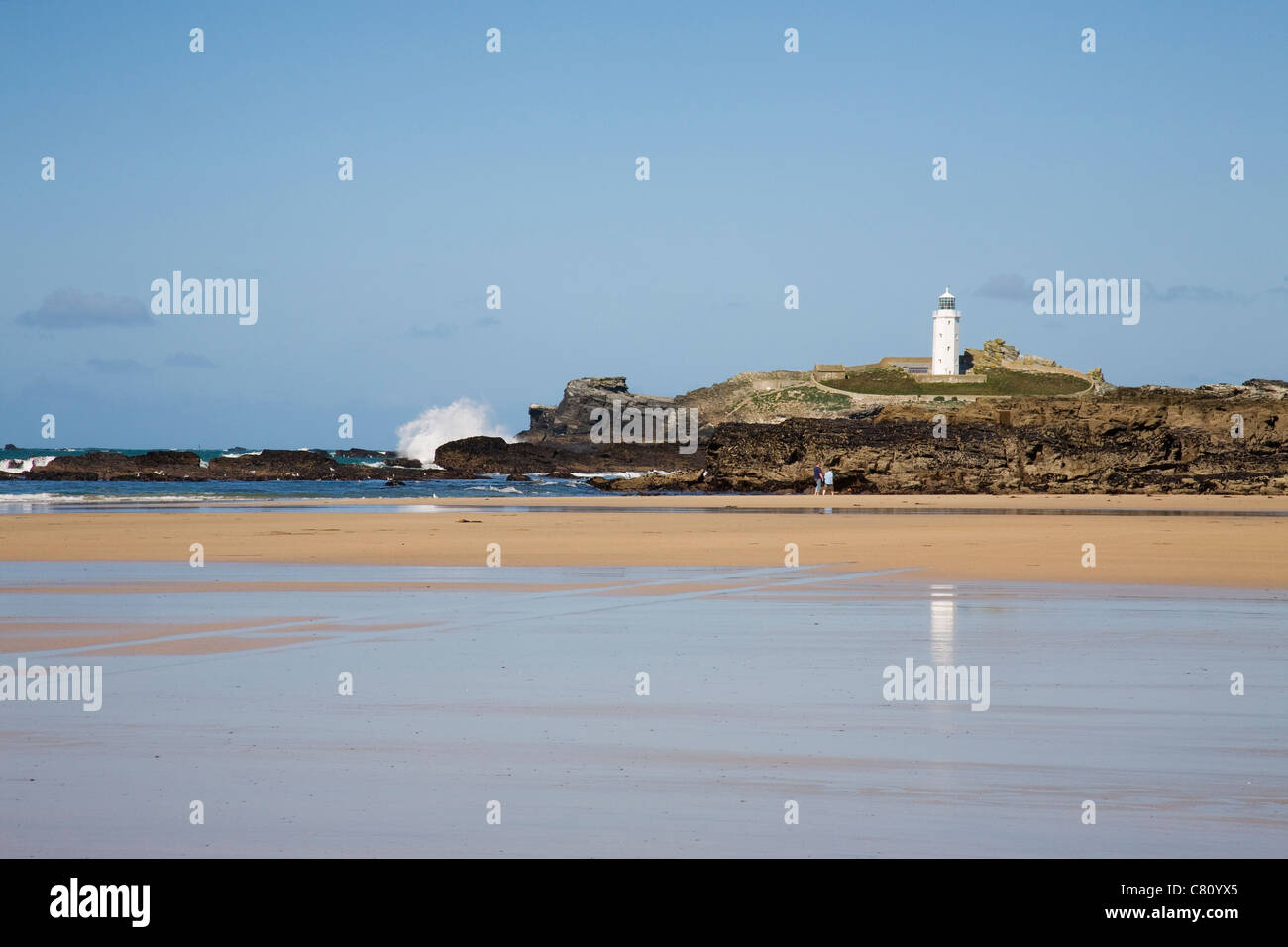 Der Leuchtturm bei Godrevy Point in Bucht von St. Ives, Cornwall, England. Stockfoto