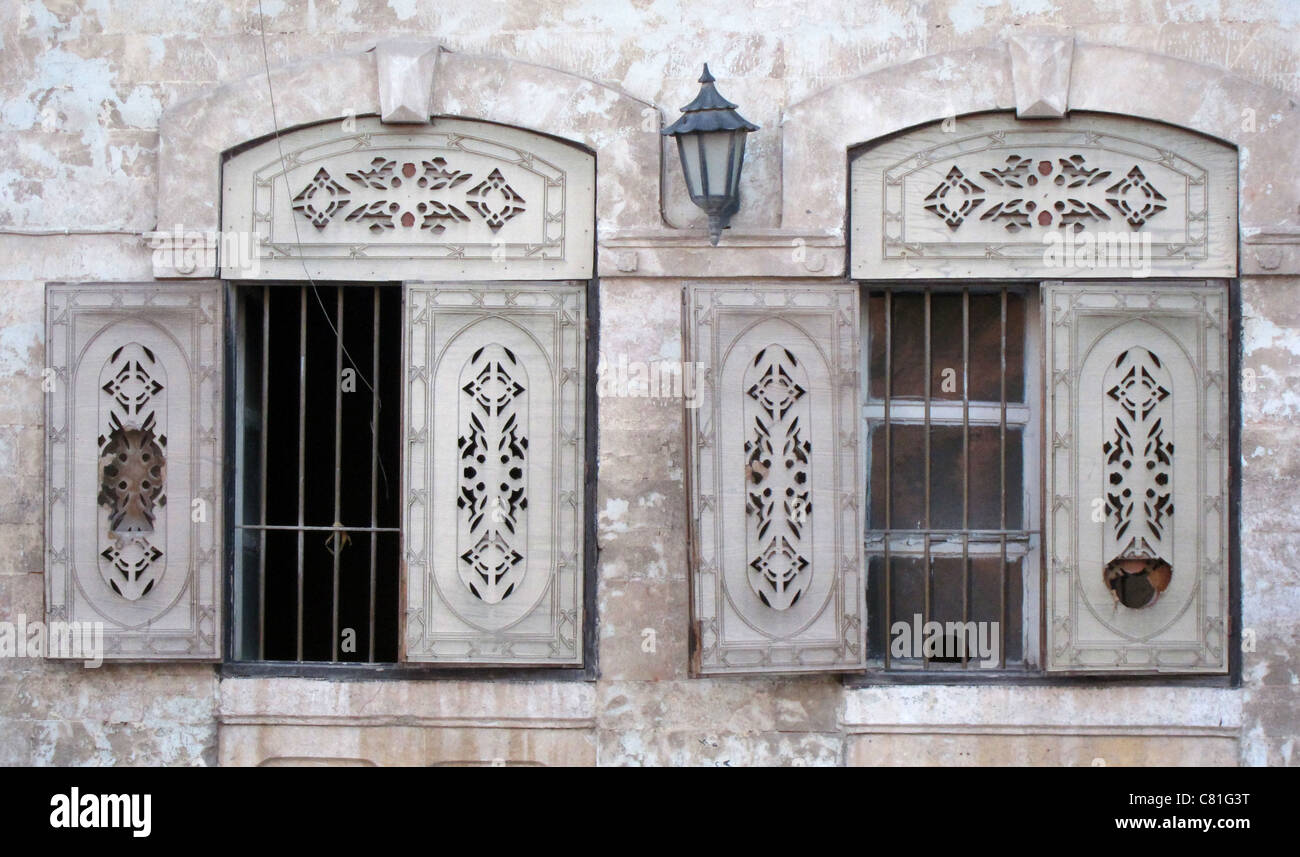 Aleppo, Syrien, Syrien Altstadt Altstadt Windows Fenster Stockfoto