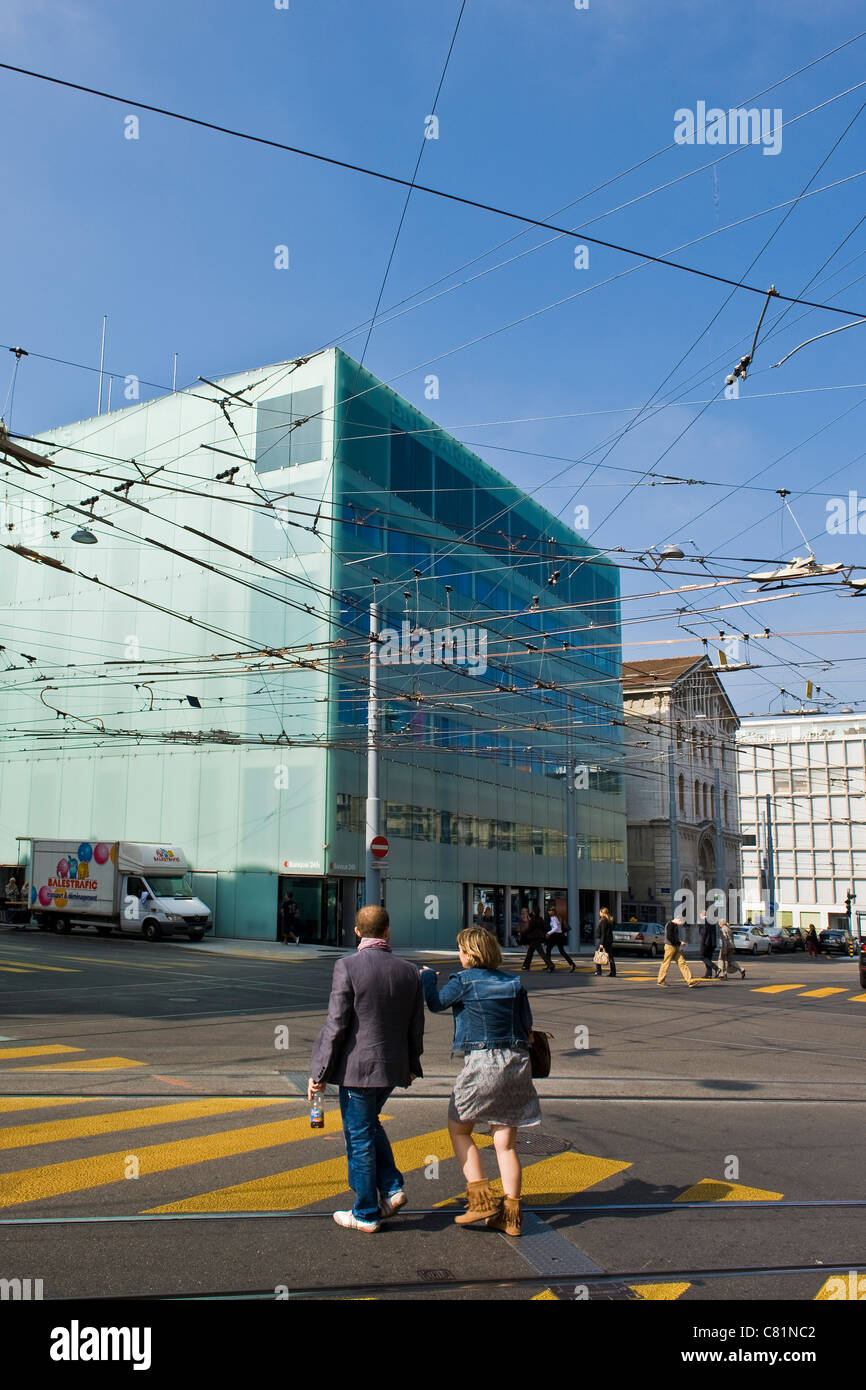 Straßenbahn-Drähte, Genf, Schweiz Stockfoto