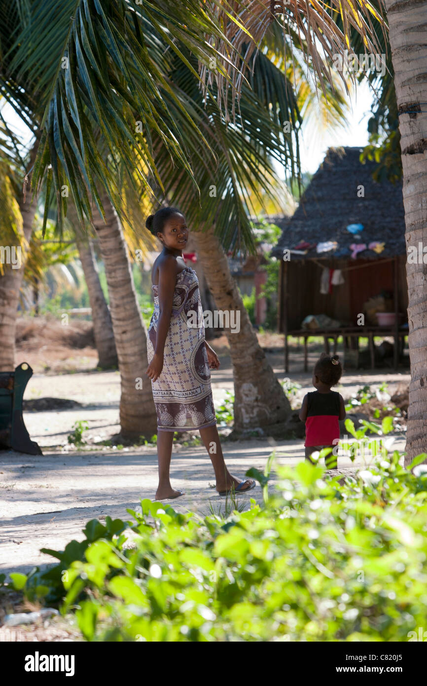 Madagaskar-Frau madagassisch Nosy Iranja Isle Afrika Geographie Stockfoto