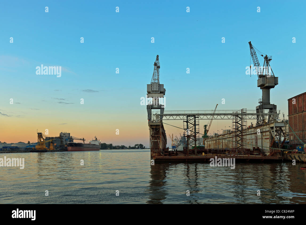 Schwimmdock im Hafen von Gdynia, Polen. Stockfoto