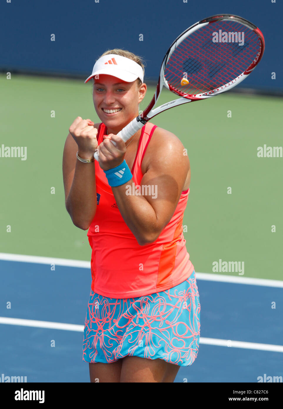 Angelique Kerber Deutschlands feiern ihren Sieg bei den US Open 2011 Stockfoto