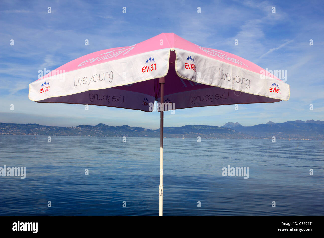 Évian-Les-Bains am Genfersee in Haute-Savoie-Abteilung der Region Rhône-Alpes im Südosten Frankreichs. Stockfoto