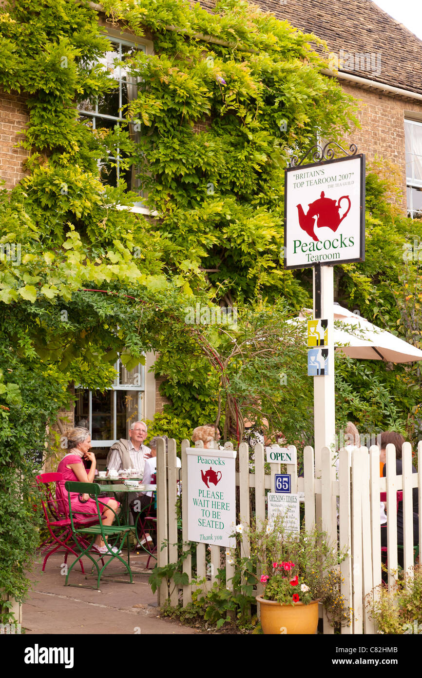 Pfauen Teestube in Ely, Cambridgeshire, Großbritannien Stockfoto