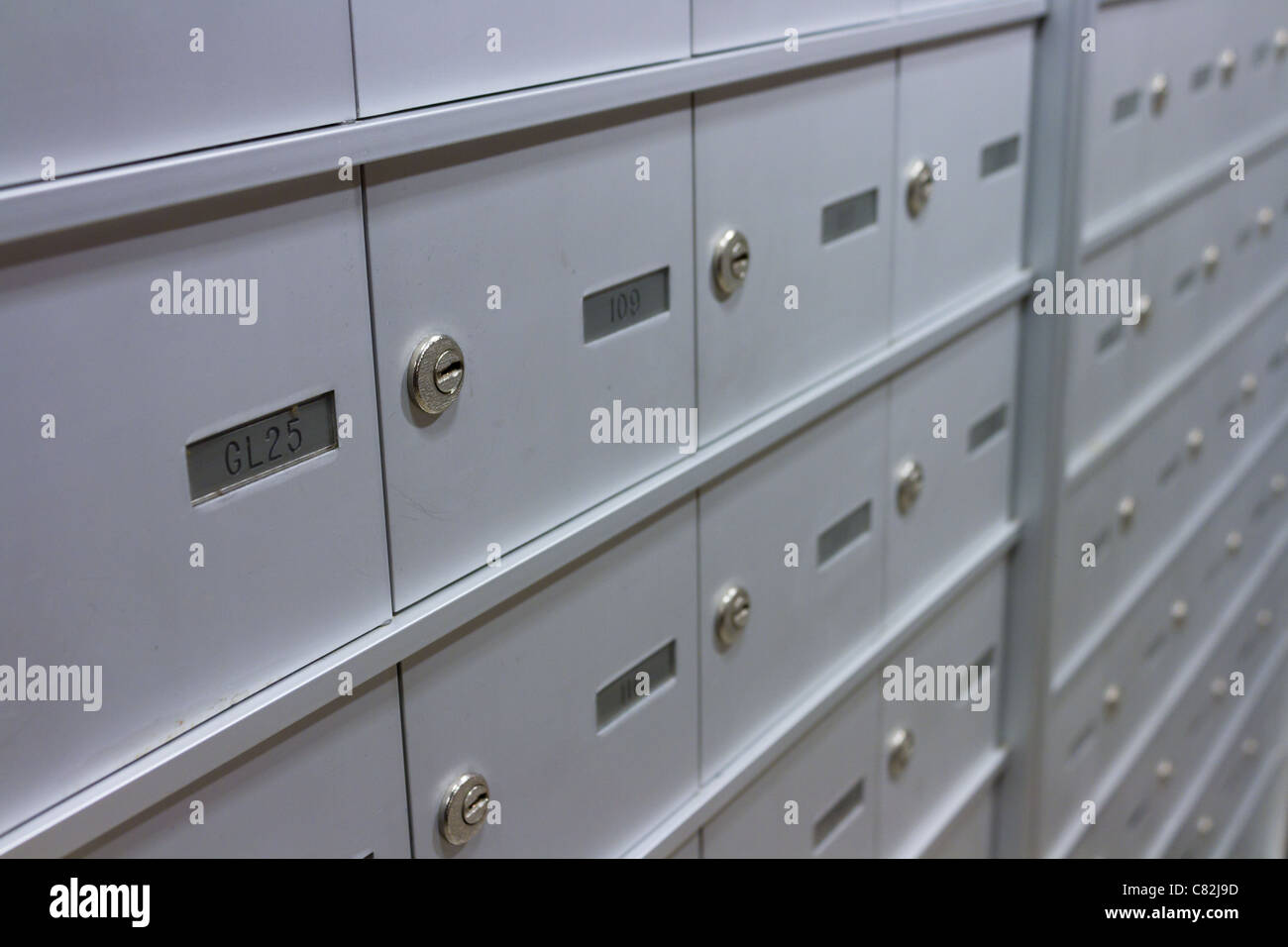 Eigentumswohnung-Postfach Postfächer Metall Sicherheit Stahl Stockfoto