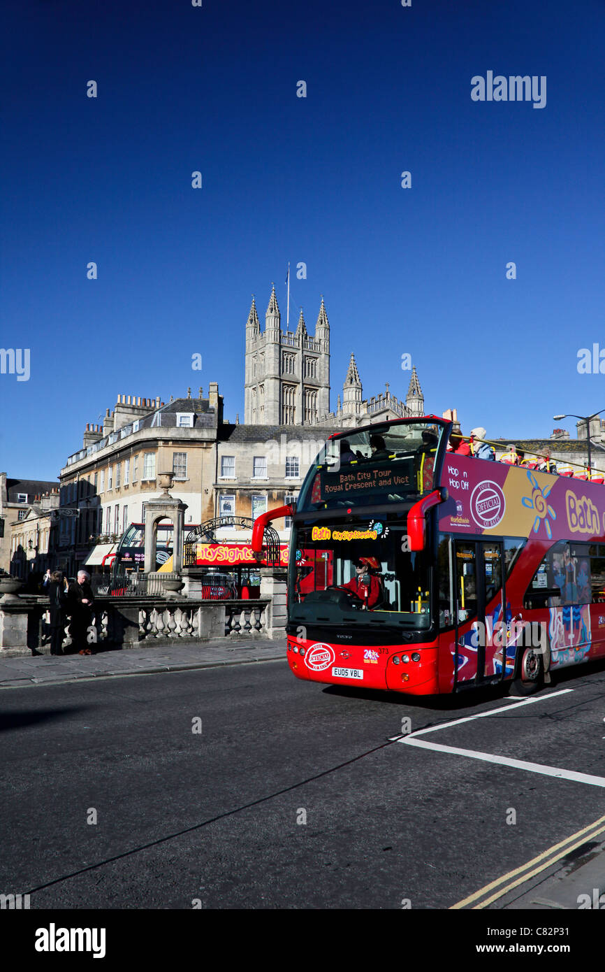 Offenen Tourbusse in Bath, N.E. Somerset, England, UK Stockfoto