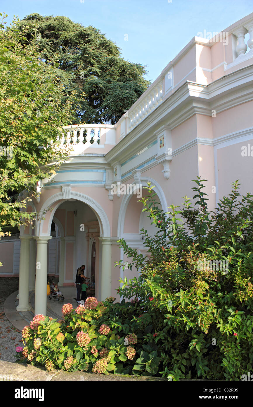 Évian-Les-Bains am Genfersee in Haute-Savoie-Abteilung der Region Rhône-Alpes im Südosten Frankreichs. Stockfoto