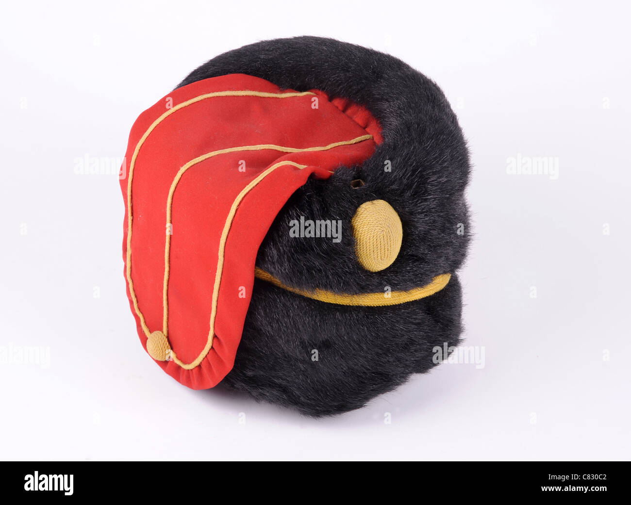 X (zehnte) Husaren viktorianischen anderen Rang ist (eingetragen) Pelz Busby.  Ein sehr reich verzierte antike Helm. Stockfoto