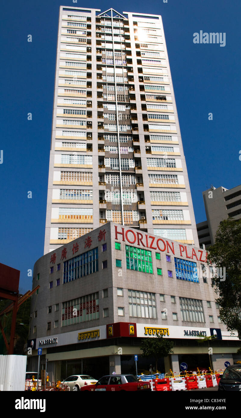 Horizon Plaza in Ap Lei Chau, Hong Kong. Stockfoto