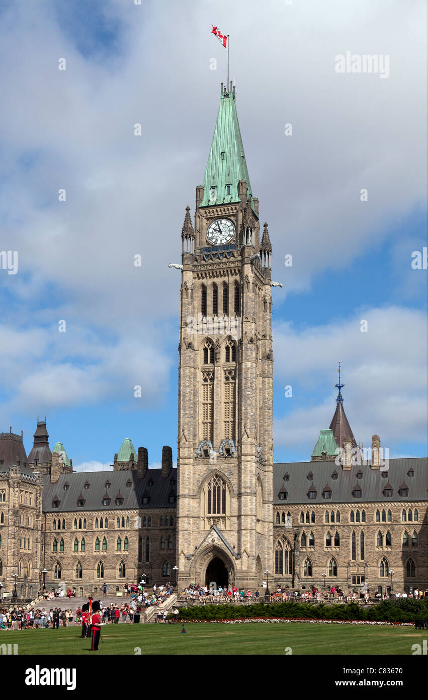 Turm der drei historischen Parliament Hill in Ottawa Stockfoto