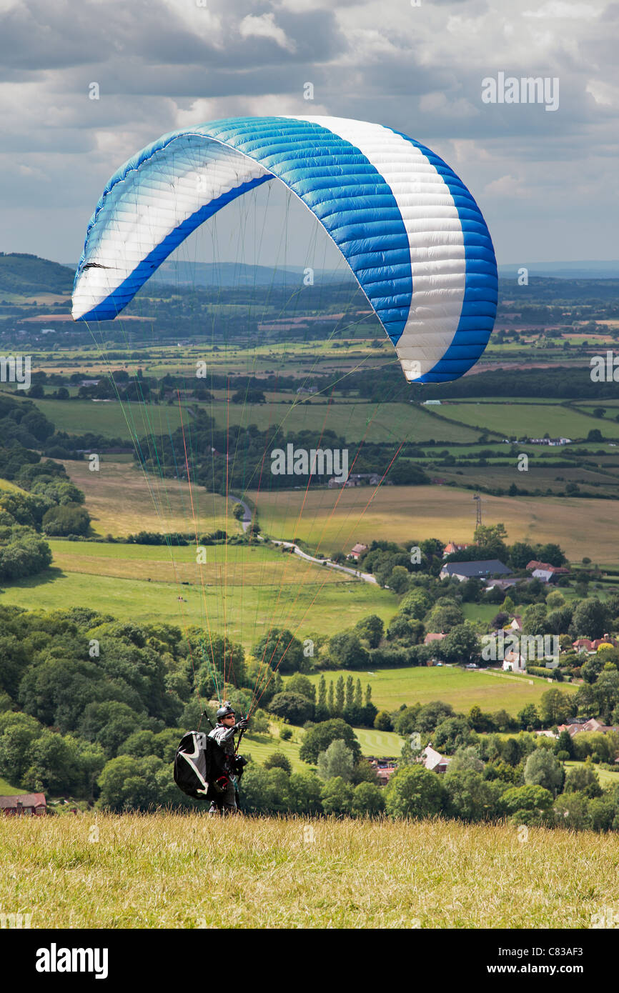 Paragliding bei Devil es Dyke Stockfoto