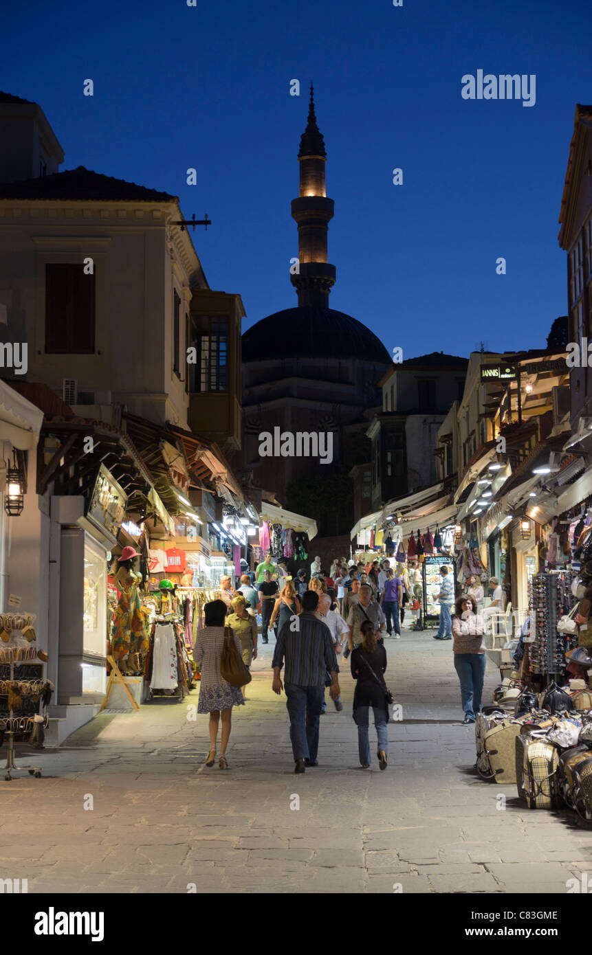 Mittelalterliche Stadt Rhodos bei Nacht, Rhodos, Dodekanes, Griechenland Stockfoto