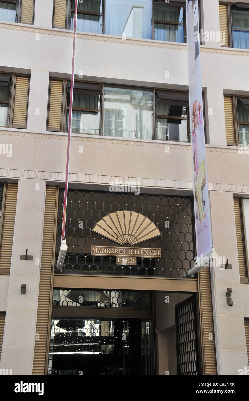 Mandarin Oriental Paris, Faubourg Saint Honoré Street, Paris, Frankreich Stockfoto