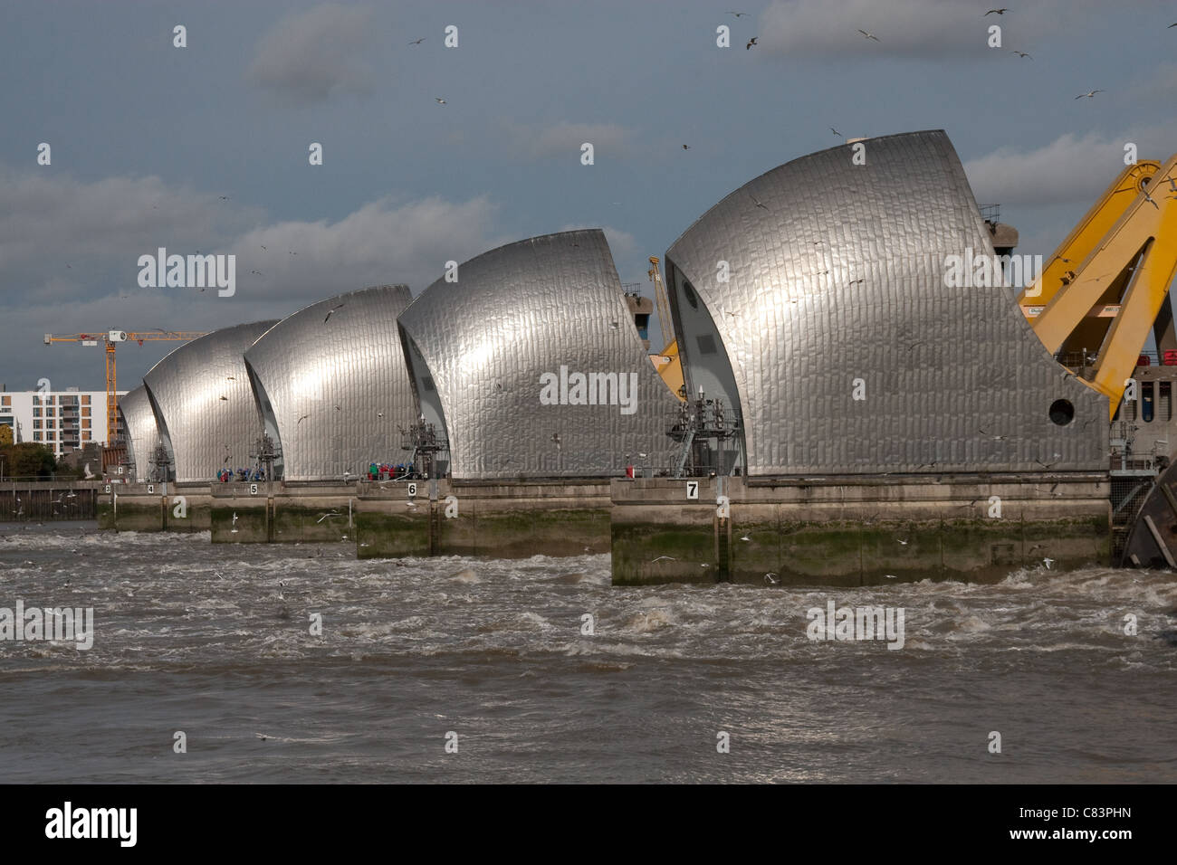 Thames Barrier jährliche Prüfung der Flut Verteidigungsminister gates Stockfoto