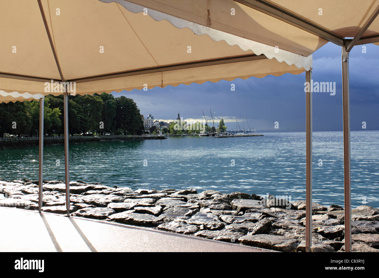 Évian-Les-Bains am Genfersee in Haute-Savoie-Abteilung der Region Rhône-Alpes im Südosten Frankreichs. Stockfoto