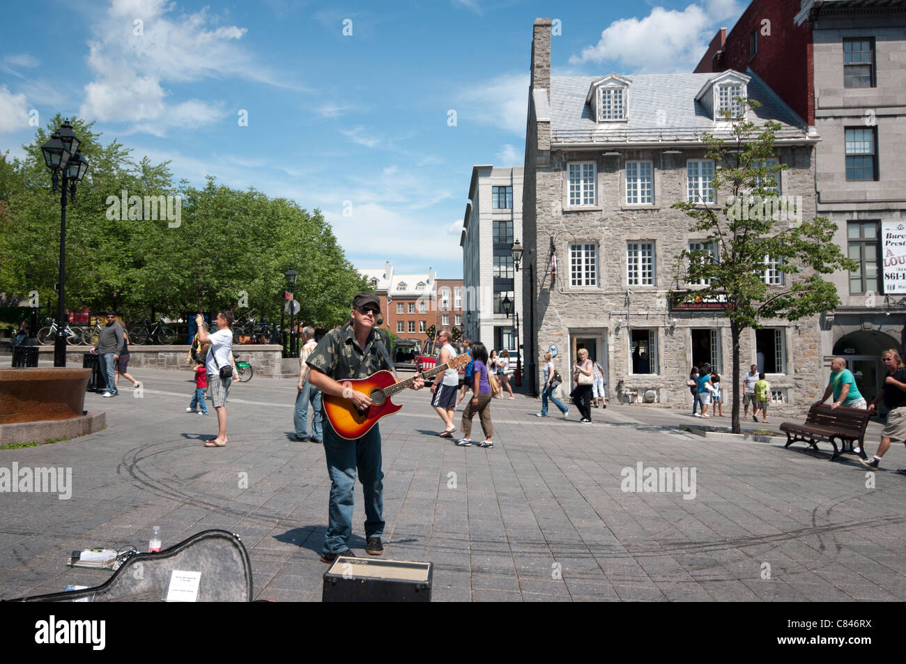 Gitarre Artist bei Place Jacques Cartier, Old Montreal, Quebec, Kanada Stockfoto