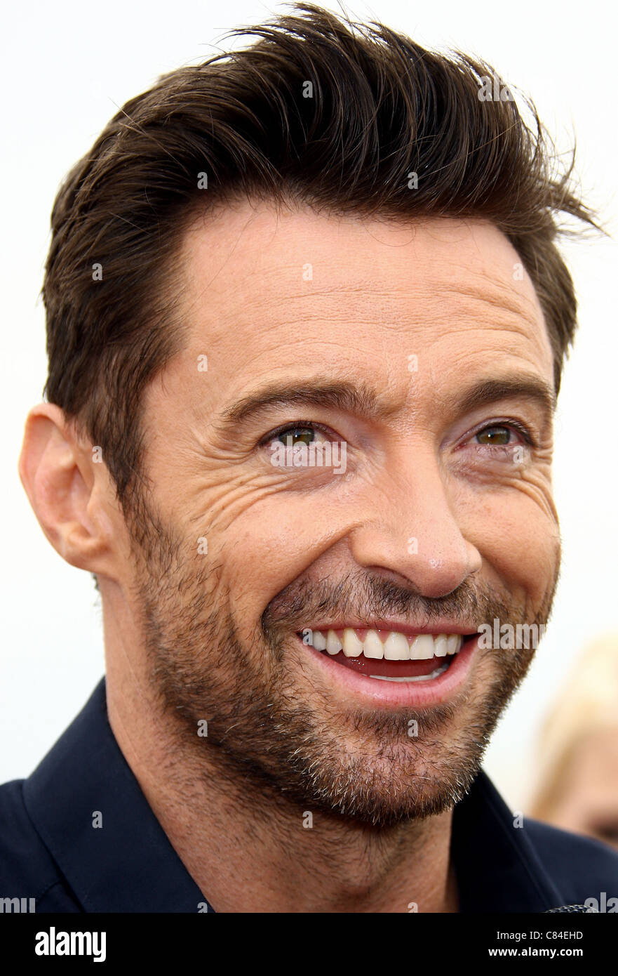 HUGH JACKMAN VIRGIN AMERICA präsentiert DREAMWORKS Bilder "REAL STEEL" Flugzeug LOS ANGELES Kalifornien USA 23. September 2011 Stockfoto