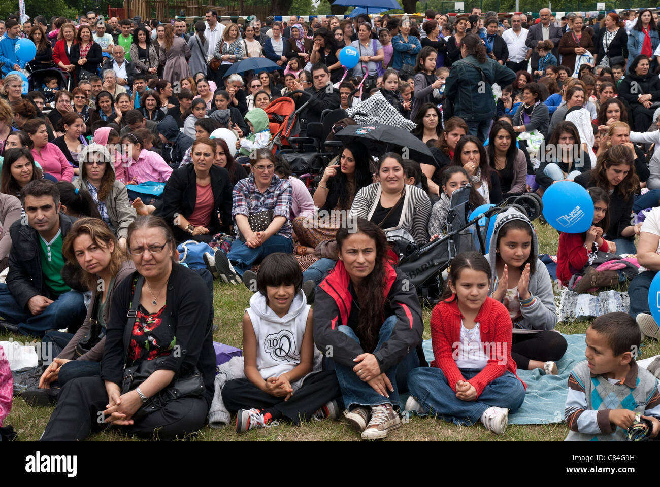 ALAWITEN TÜRKISCHE GEMEINDE IN ALAWITEN FESTIVAL IN NORD-LONDON Stockfoto