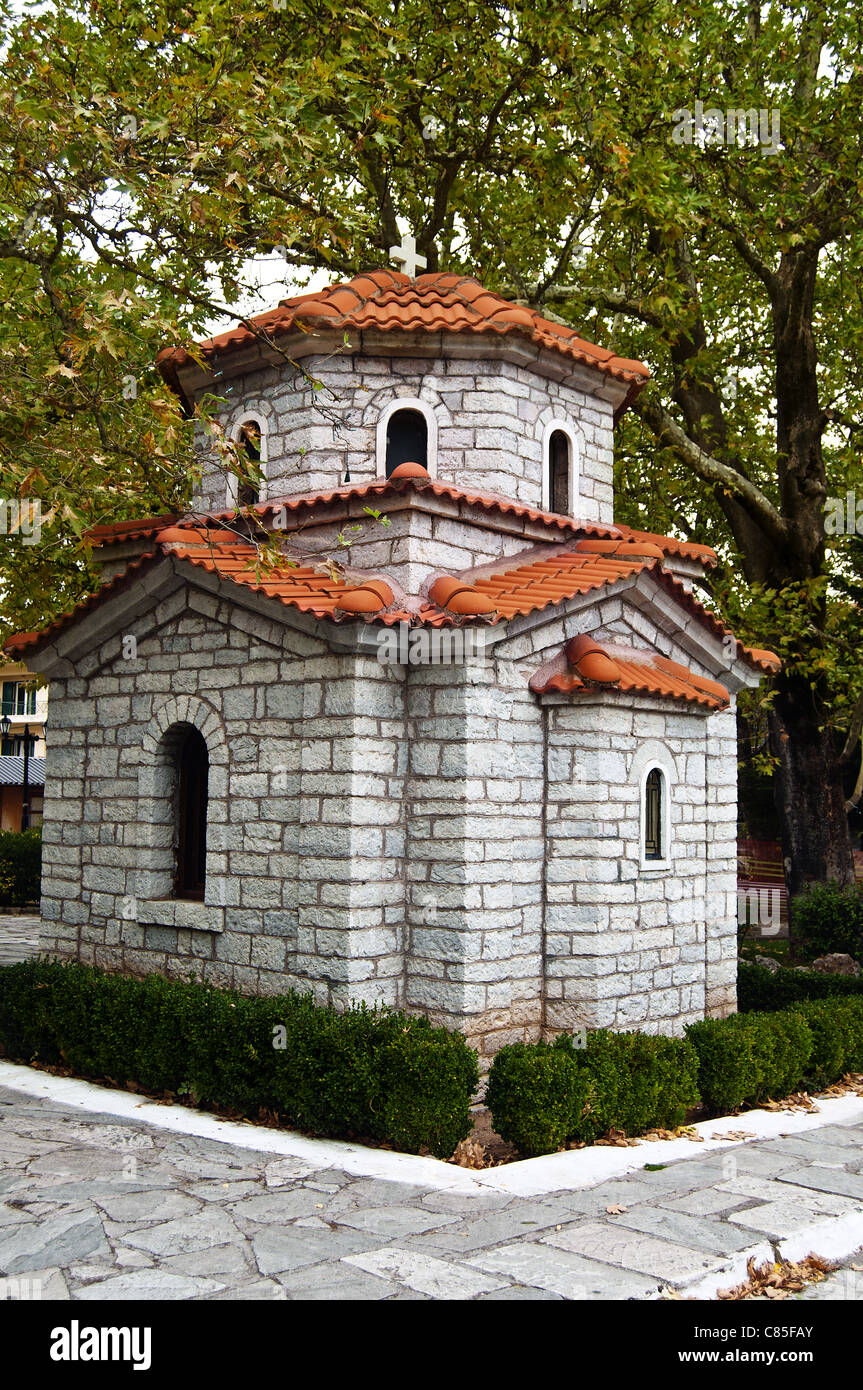 Griechische orthodoxe Kapelle in Kalavrita Stockfoto