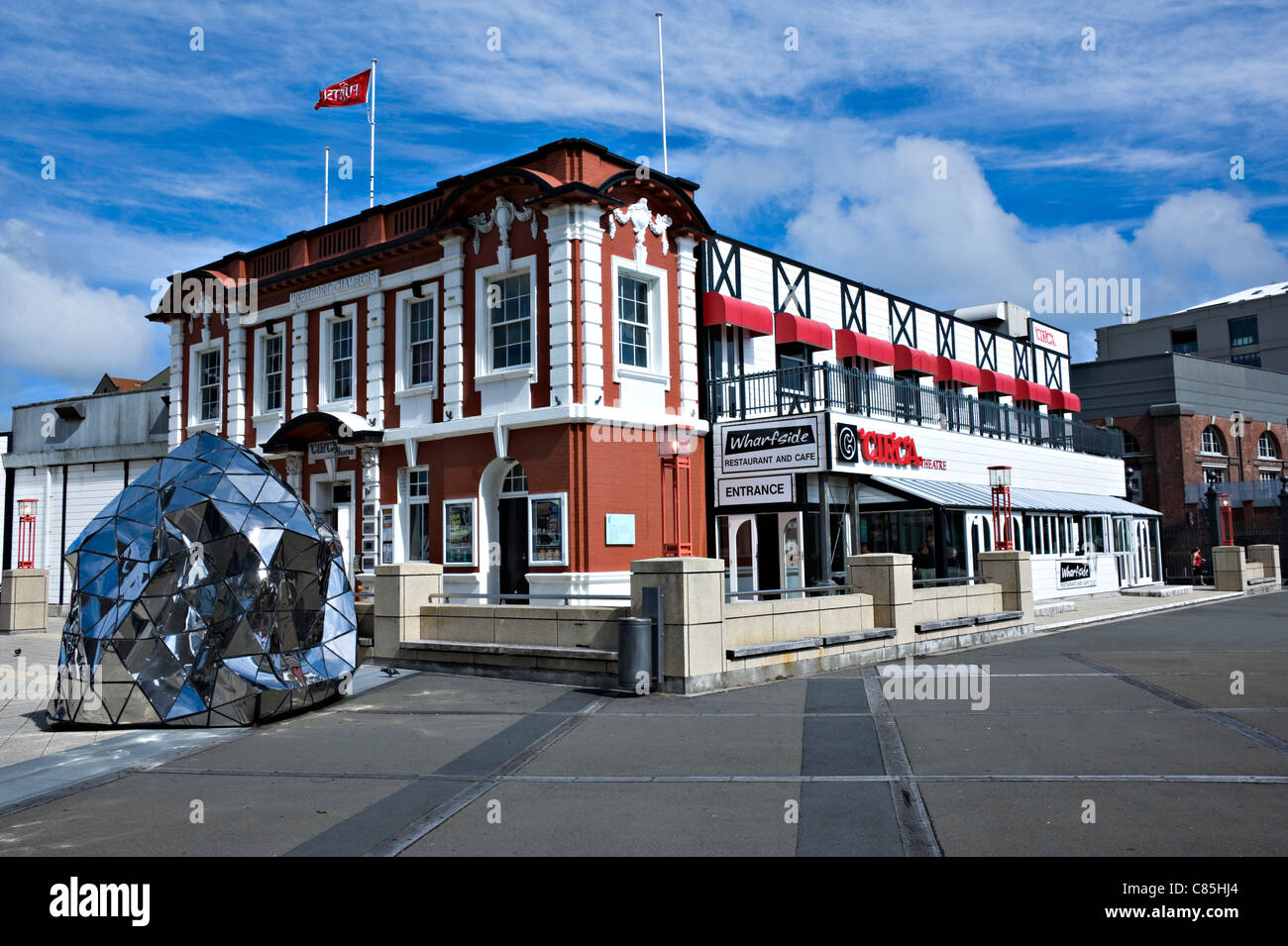 Die Wharfside Restaurant und Cafe von Chaffers Marina an der Waterfront Wellington Nordinsel Neuseeland Stockfoto