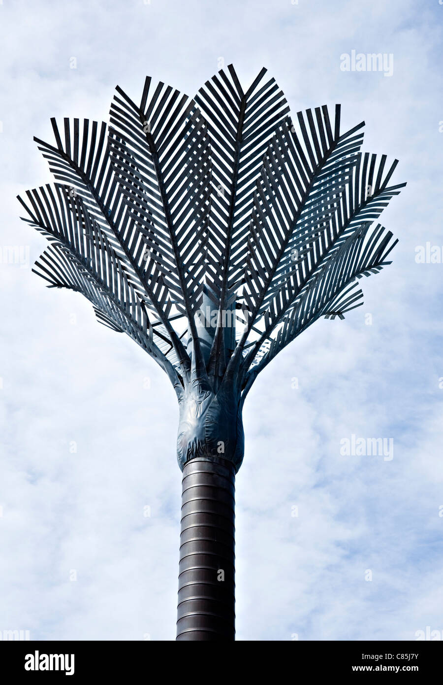 Silber-Farn Skulptur das Emblem von Neuseeland in Civic Square Wellingto Nordinsel NZ Stockfoto