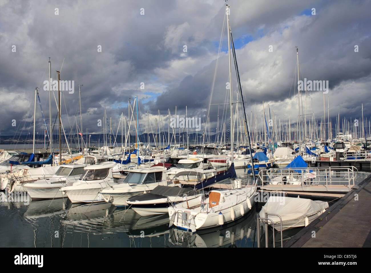 Évian-Les-Bains am Genfersee in Haute-Savoie-Abteilung der Region Rhône-Alpes im Südosten Frankreichs. Stockfoto