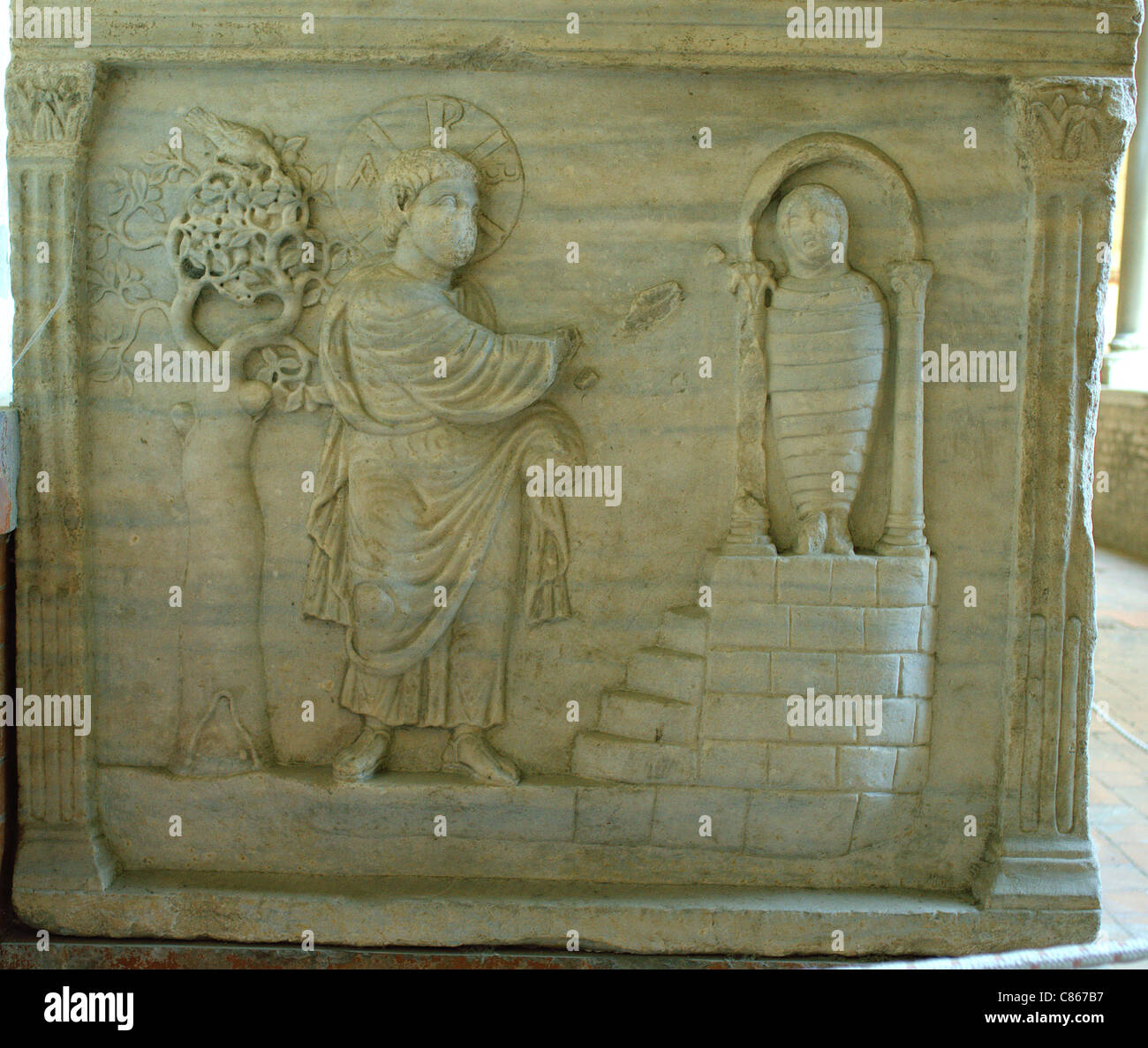 Frühen christlichen Relief auf Marmor-Sarkophag Ravenna Stockfoto