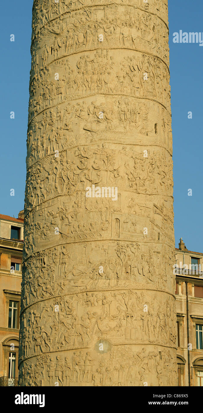 Geschnitzte Relief Traian s Spalte Colonna di Traiano Traianus Rom Italien Stockfoto
