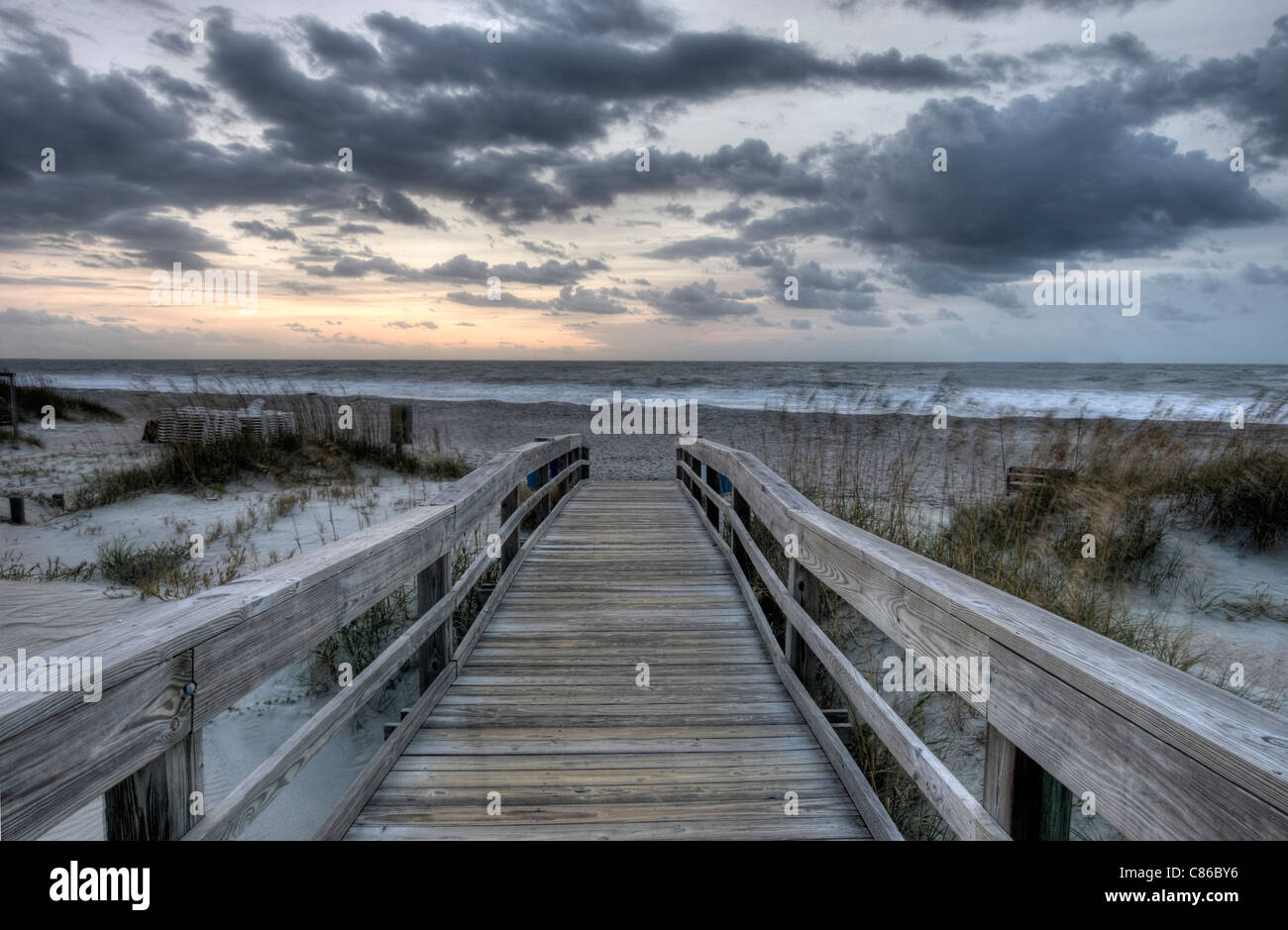 HDR auf Sonnenaufgang auf Tybee Island in Georgia. Stockfoto