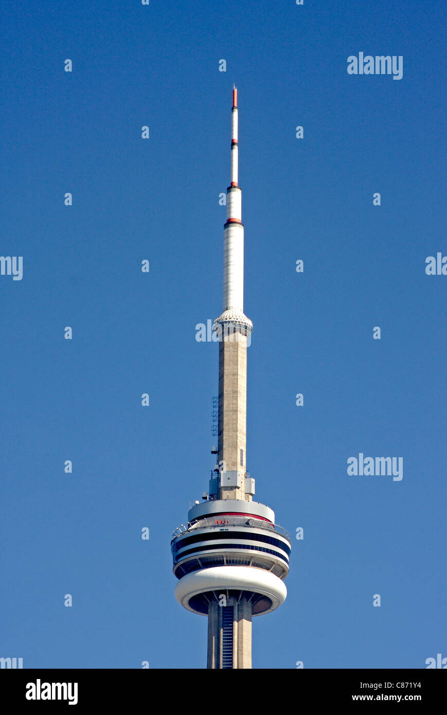 Wichtigsten Pod und Oberteil des CN Tower in Toronto, Ontario, Kanada Stockfoto