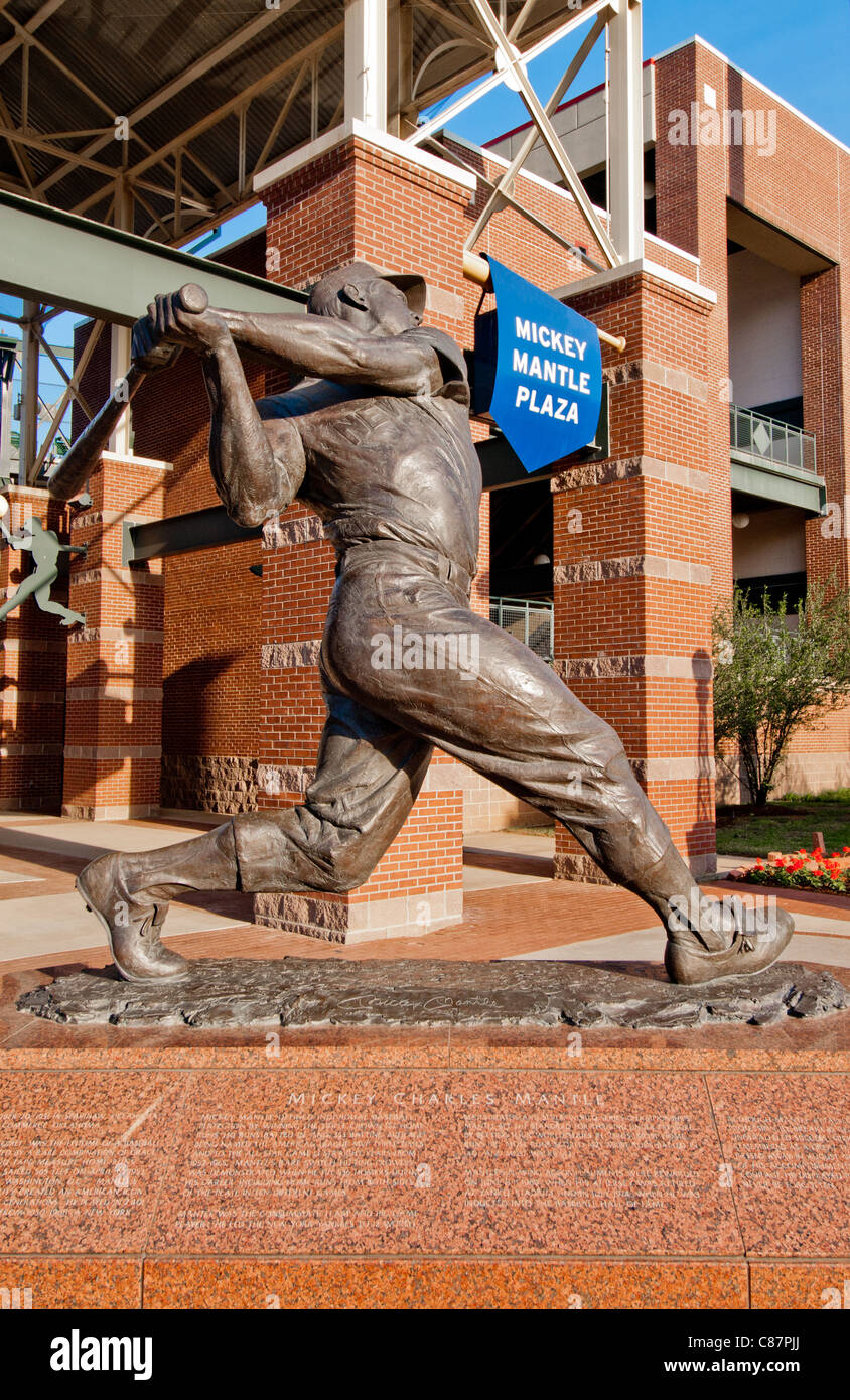 Baseball-Legende, Mickey Mantle, AT&T Bricktown Ballpark in Bricktown Unterhaltungsviertel von Oklahoma City, Oklahoma, USA Stockfoto